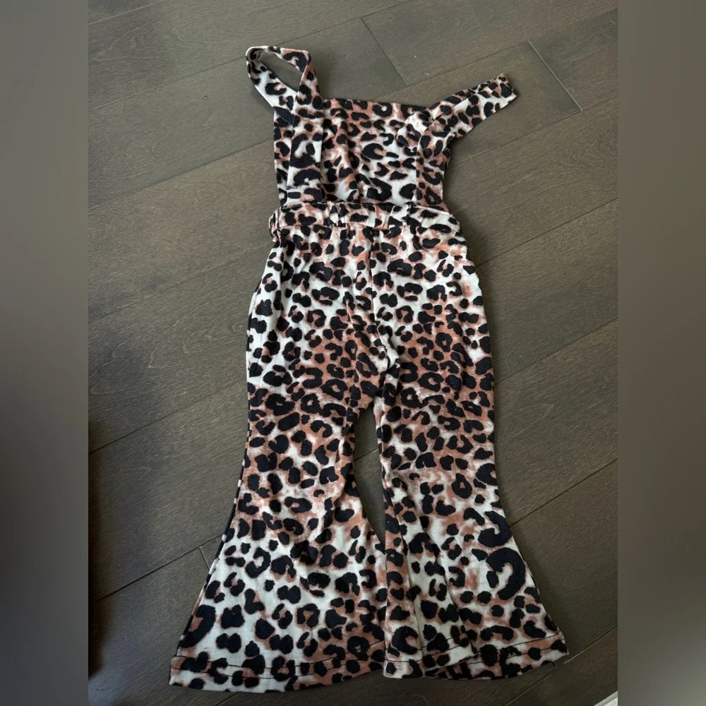 Leopard Print Flared Overalls - Picture 10 of 11